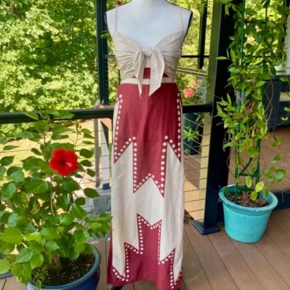 ✨ Johanna Ortiz — Elegant Cream and Russet Red Maxi Dress, with Bow & Cutouts ✨